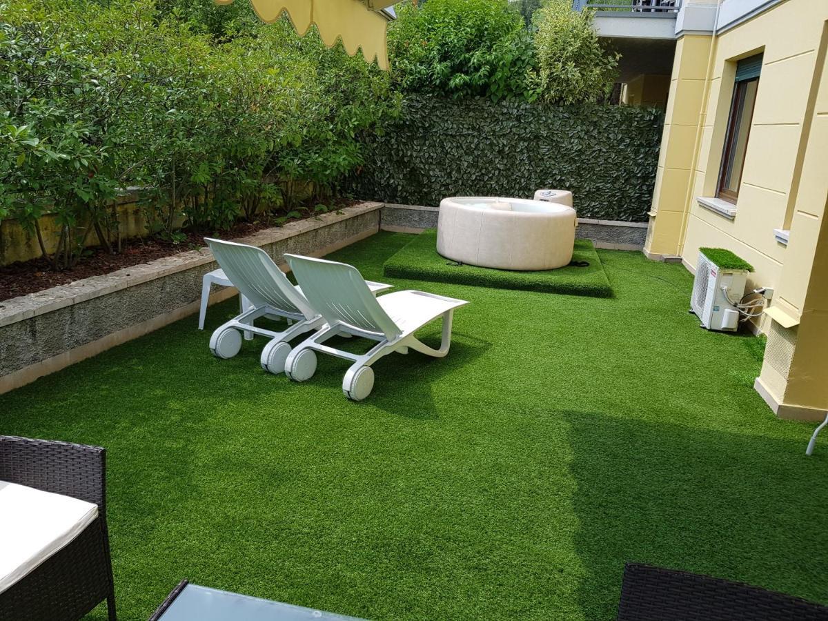 Appartamento Diamantina Desenzano del Garda Bagian luar foto